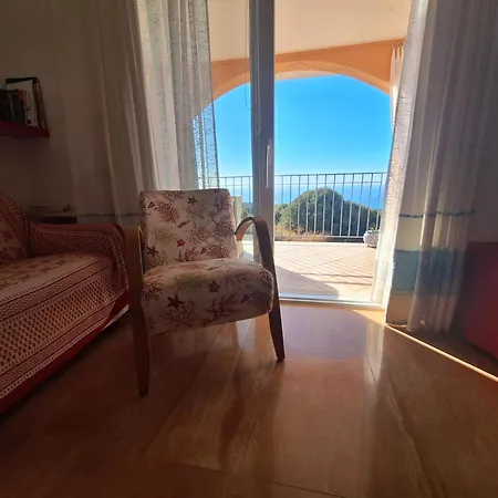 La Frisaia Vista Mare L4 Feriehus *