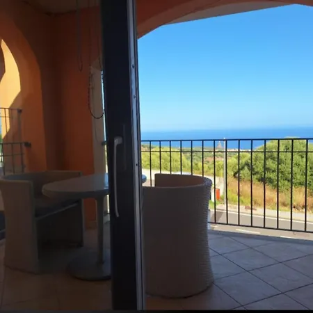 La Frisaia Vista Mare L4 Feriehus *